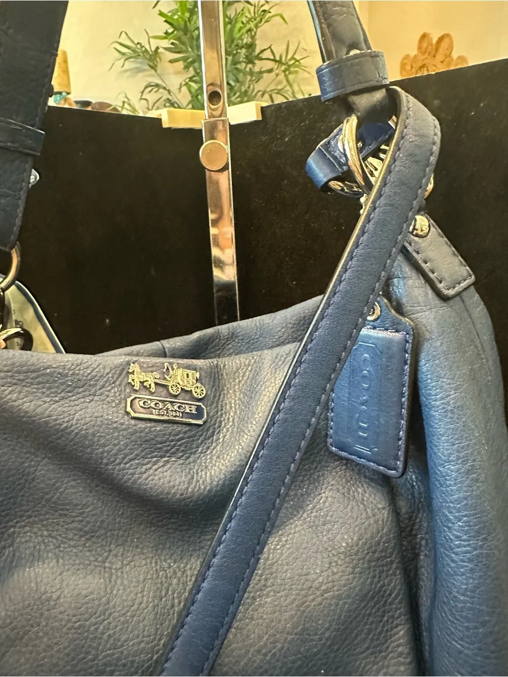 Coach#341 Madison Isabelle Blue Pebbled Leather Shoulder/ crossbody